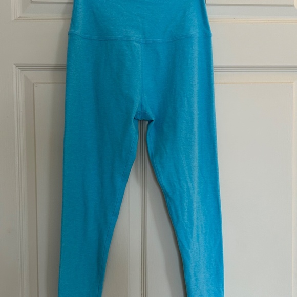 Beyond Yoga Set - Picture 3 of 7